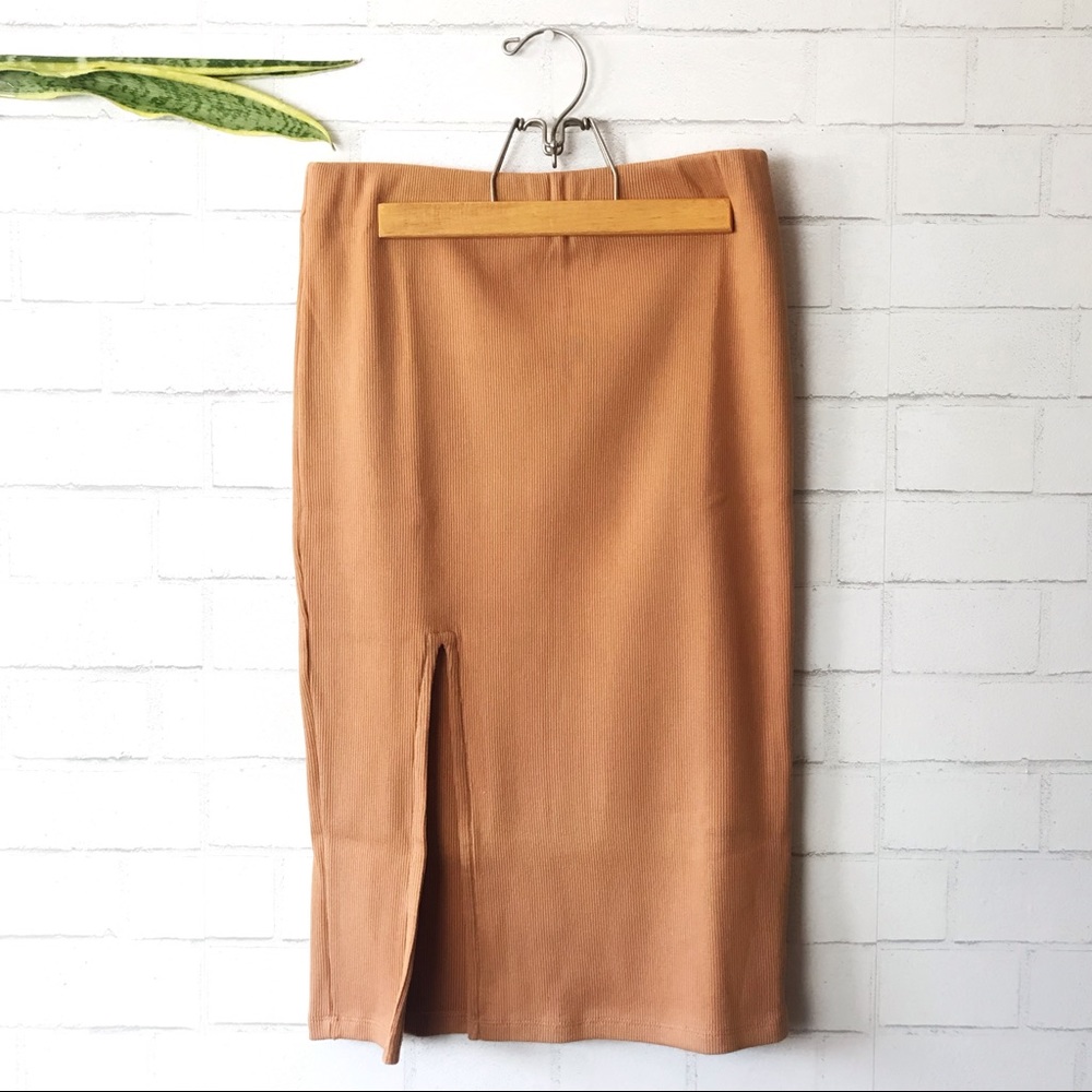 🍂FALL READY 🍂HIGH WAISTED RIBBED PENCIL SKIRT - Picture 2 of 2